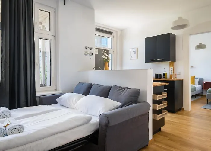 Appartement Sehr Zentrale Naehe Des Bahnhofs In Fuer Bis Zu 10 Personen